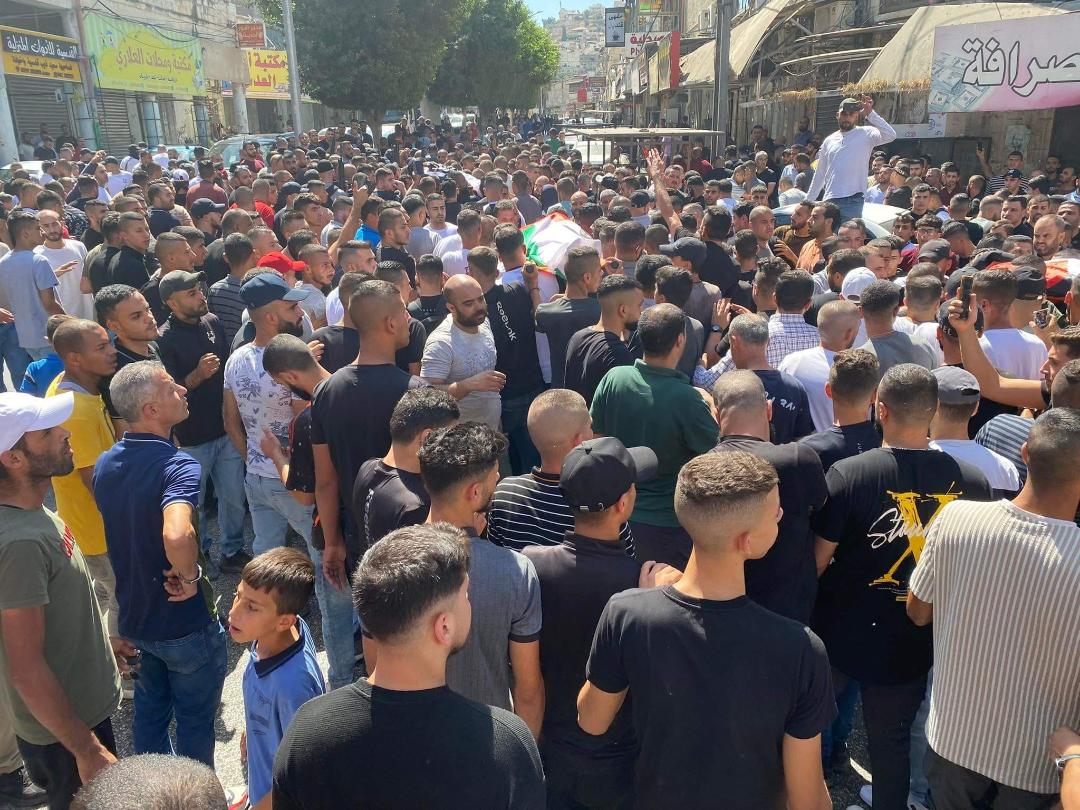 جانب من مسيرة تشييع شهداء جنين (عدسة ثائر أبو بكر)